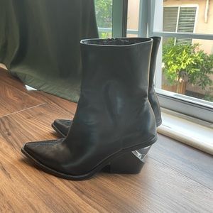 Jeffrey Campbell Walton Booties